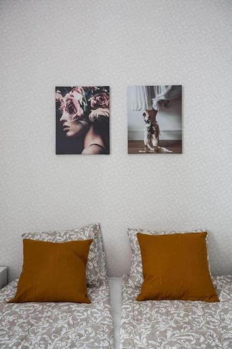 Chic, Captivating Space Budapest Luaran gambar